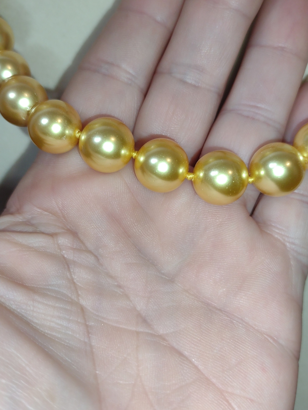 Champagne Pearl Necklace Bracelet and Stud Earrings Set - Picture 4 of 8